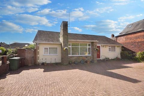 3 bedroom bungalow for sale, Denby Dale Road East, Durkar, Wakefield, West Yorkshire