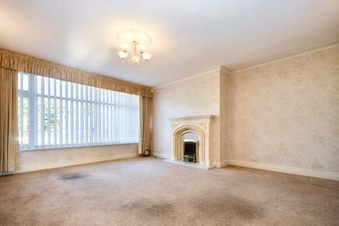 3 bedroom bungalow for sale, Denby Dale Road East, Durkar, Wakefield, West Yorkshire