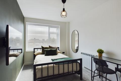 5 bedroom apartment to rent, Gloucester Road, Bristol BS34