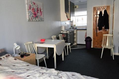 4 bedroom house share to rent, Toronto Road, Portsmouth