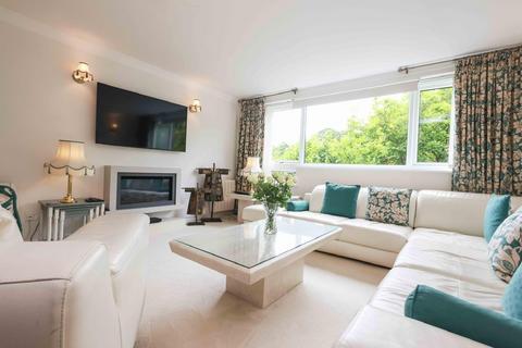 2 bedroom property for sale, Wentworth Court, 200 Lichfield Road, Four Oaks
