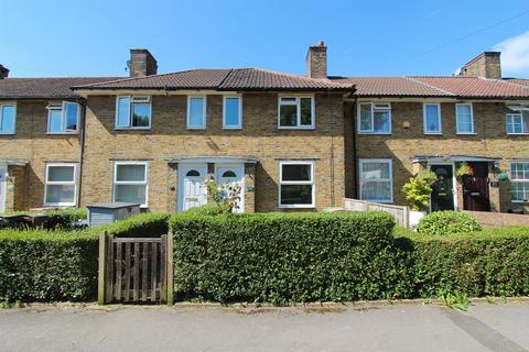 17 Tavistock Walk, Carshalton, SM5 1QN