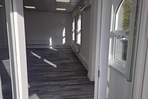 Office to rent, Bath Street, Gravesend