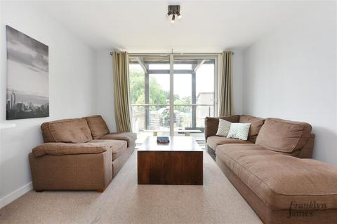 2 bedroom apartment for sale, Branch Road, Limehouse, E14