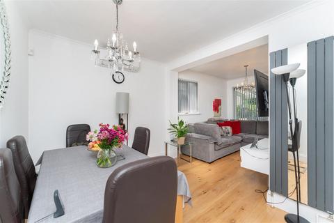 3 bedroom end of terrace house for sale, Bridge Avenue, Hanwell