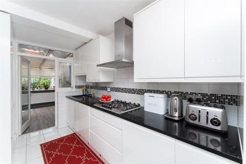 3 bedroom end of terrace house for sale, Bridge Avenue, Hanwell