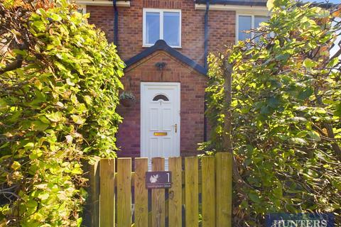 4 bedroom detached house to rent, Hovingham Drive, Scarborough