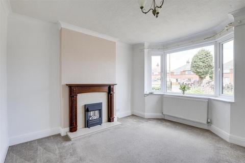 3 bedroom detached house to rent, Annesley Road, Hucknall NG15