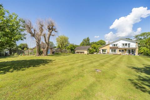 5 bedroom detached house for sale, Lake Lane, Barnham