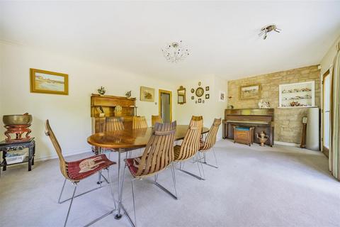 Gwent House Lake Lane, Barnham, Bognor Regis, PO22 0AD