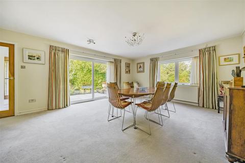 Gwent House Lake Lane, Barnham, Bognor Regis, PO22 0AD