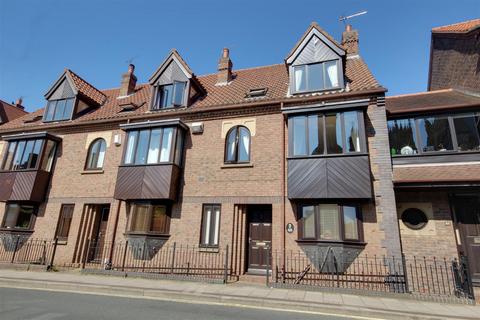 3 bedroom townhouse for sale, Eastgate, Beverley