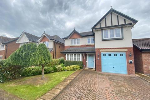 4 bedroom detached house for sale, Curtis Close, Macclesfield