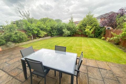 4 bedroom detached house for sale, Curtis Close, Macclesfield