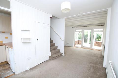 2 bedroom end of terrace house for sale, Wimblehurst Road, Horsham