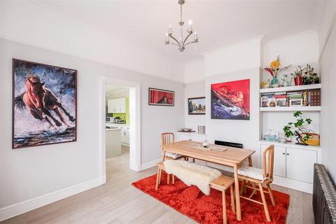 3 bedroom end of terrace house for sale, Grove Road, London