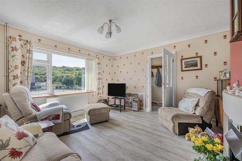 3 bedroom chalet for sale, Court Farm Road, Newhaven