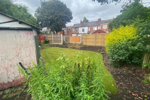 2 bedroom terraced house to rent, 38 James Street, Sale Moor