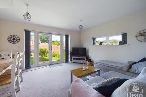 4 bedroom detached house for sale, Cinders Crescent, Cinderford