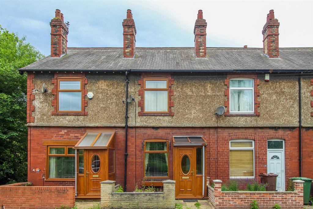 Bradford Road, Wakefield WF1 2 bed terraced house for sale £210,000