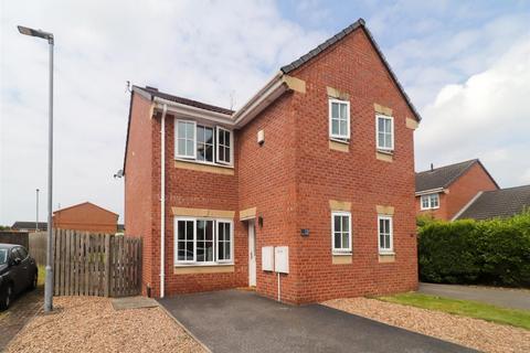 3 bedroom semi-detached house for sale, Westerman Close, Pontefract WF7