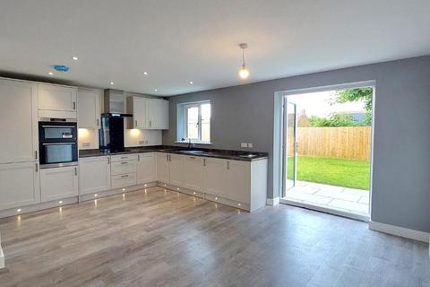 4 bedroom detached house for sale, Wellingborough Road, Little Harrowden, Northamptronshire NN9