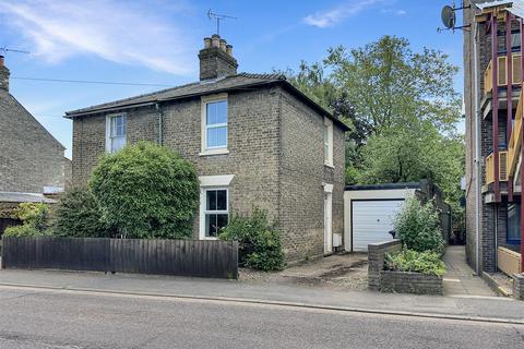 2 bedroom semi-detached house for sale, Victoria Road, Cambridge CB4