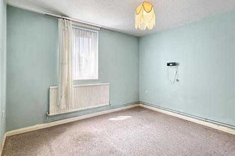 1 bedroom flat for sale, Minerva Way, Cambridge CB4