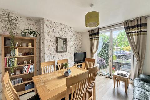 21 Chase Road, Bristol, BS15 1TS