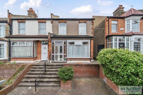 3 bedroom end of terrace house for sale, Howarth Road, London