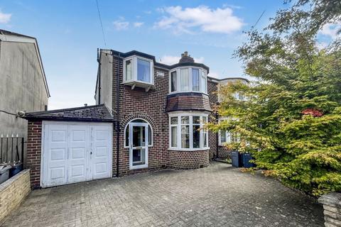 3 bedroom semi-detached house for sale, The Lindens, Birmingham, B32 2ER