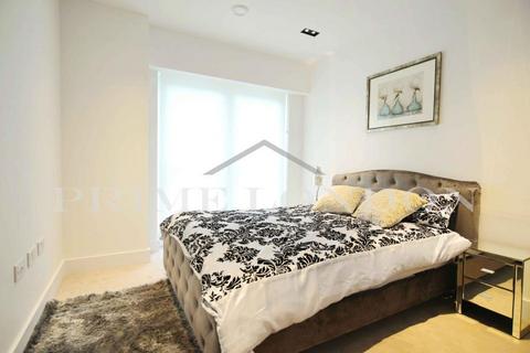 2 bedroom apartment for sale, Keybridge, Exchange Gardens, London