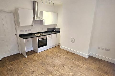 1 bedroom apartment to rent, Mill Gate, Newark