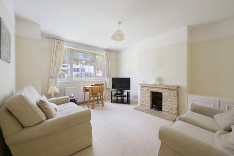 2 bedroom maisonette for sale, Wolsey Close, Worcester Park