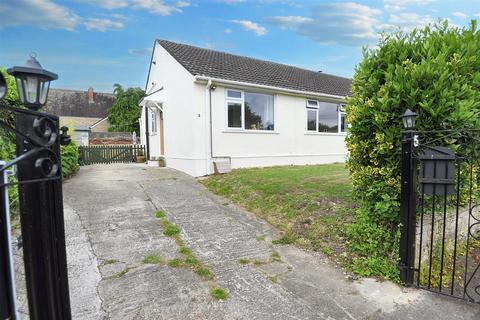 2 bedroom semi-detached bungalow for sale, Plowman Close, Marnhull, Sturminster Newton