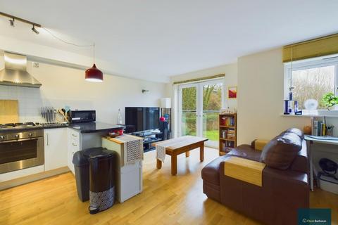 3 bedroom flat to rent, Aspley Court, Plymouth PL4