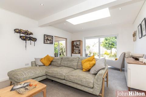 99 Saltdean Vale, Saltdean, Brighton, BN2 8HE