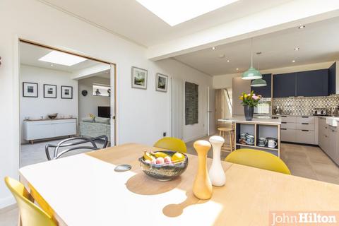 99 Saltdean Vale, Saltdean, Brighton, BN2 8HE