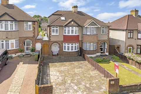 4 bedroom semi-detached house for sale, Brent Lane, Dartford