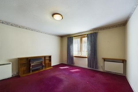 1 Black Watch Close, Perth, PH1 5TN