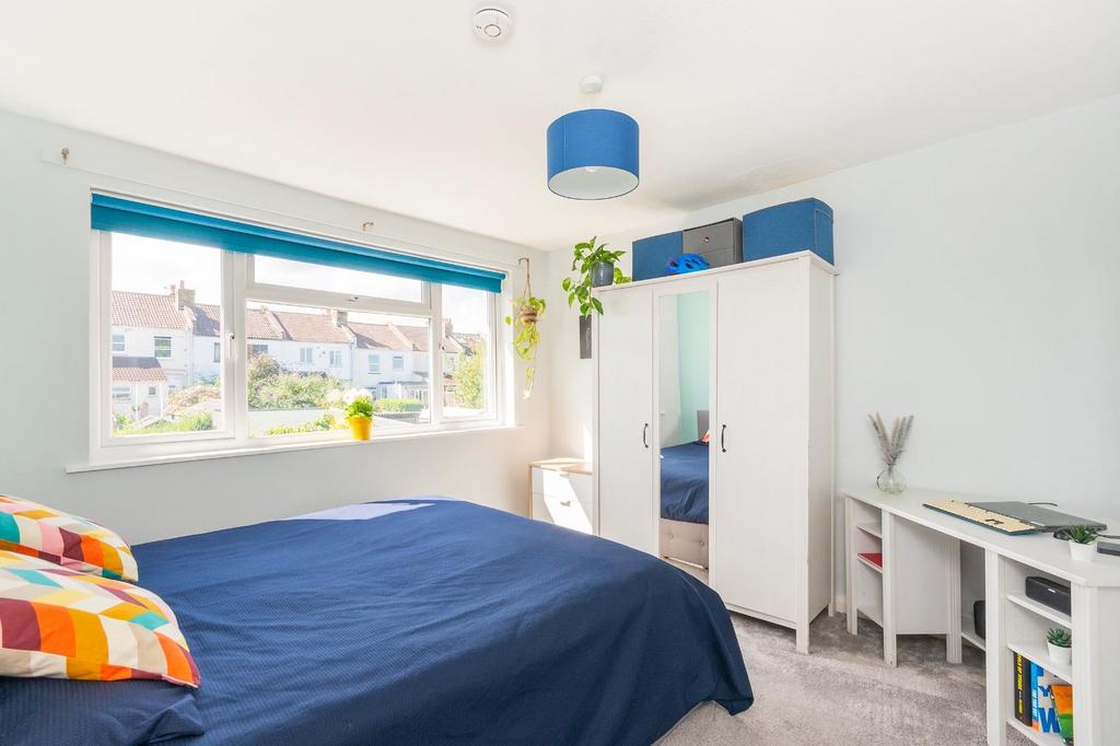 2 H8 RBN - Bedroom C.jpg