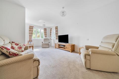 2 bedroom apartment for sale, North Street, Headcorn, Ashford