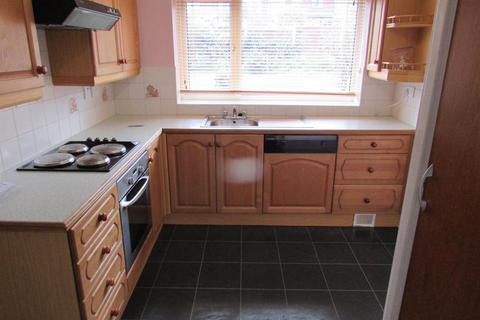 3 bedroom detached house to rent, Windsor Close, Tamworth, Staffordshire