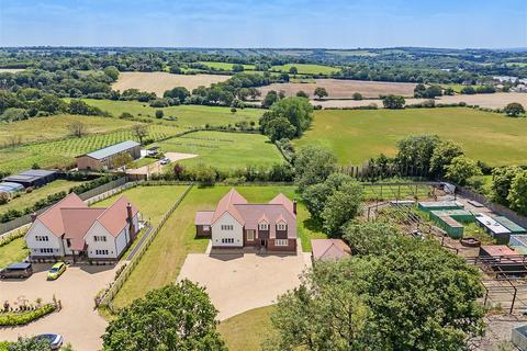 5 bedroom detached house for sale, BRAND NEW HOUSE: Hamlet Hill, Roydon