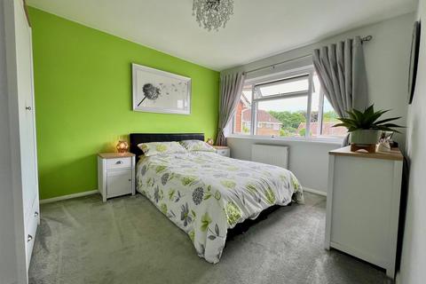 76 Maple Way, Burnham-on-crouch, CM0 8TR