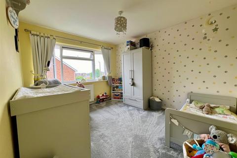 76 Maple Way, Burnham-on-crouch, CM0 8TR