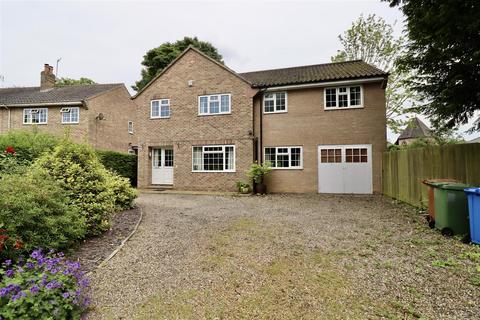 5 bedroom detached house for sale, Beech Court, Pocklington, York