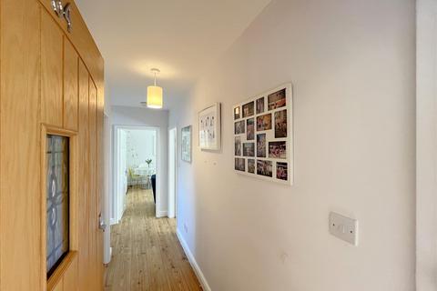 2 bedroom house for sale, St Johns Court, St Johns, Warwick