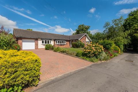 3 bedroom detached bungalow for sale, Dovehouse Lane, Harbury, Leamington Spa