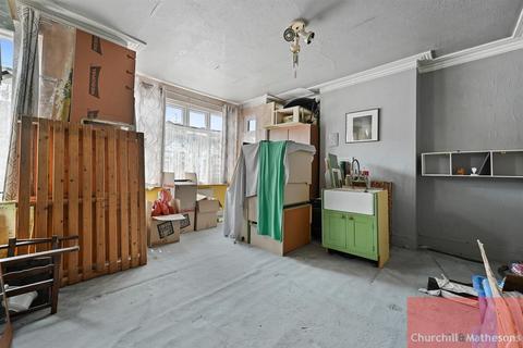 3 bedroom house for sale, Drayton Road, London